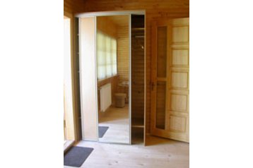 Ukraina Privát Kosovas / Kosiv, Eksterjeras